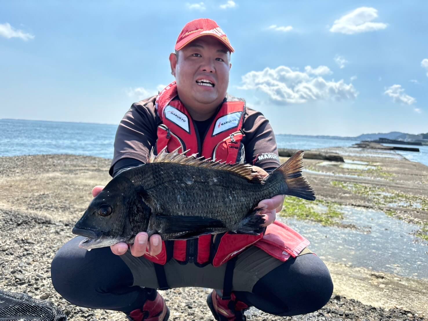 2024年08月02日（金曜日）｜クロダイ・チヌ（ウキダンゴ釣り）｜神奈川県 – 横須賀 東電堤防｜ウキ紀州・ダンゴ｜フィールドテスター田邉 昌汰