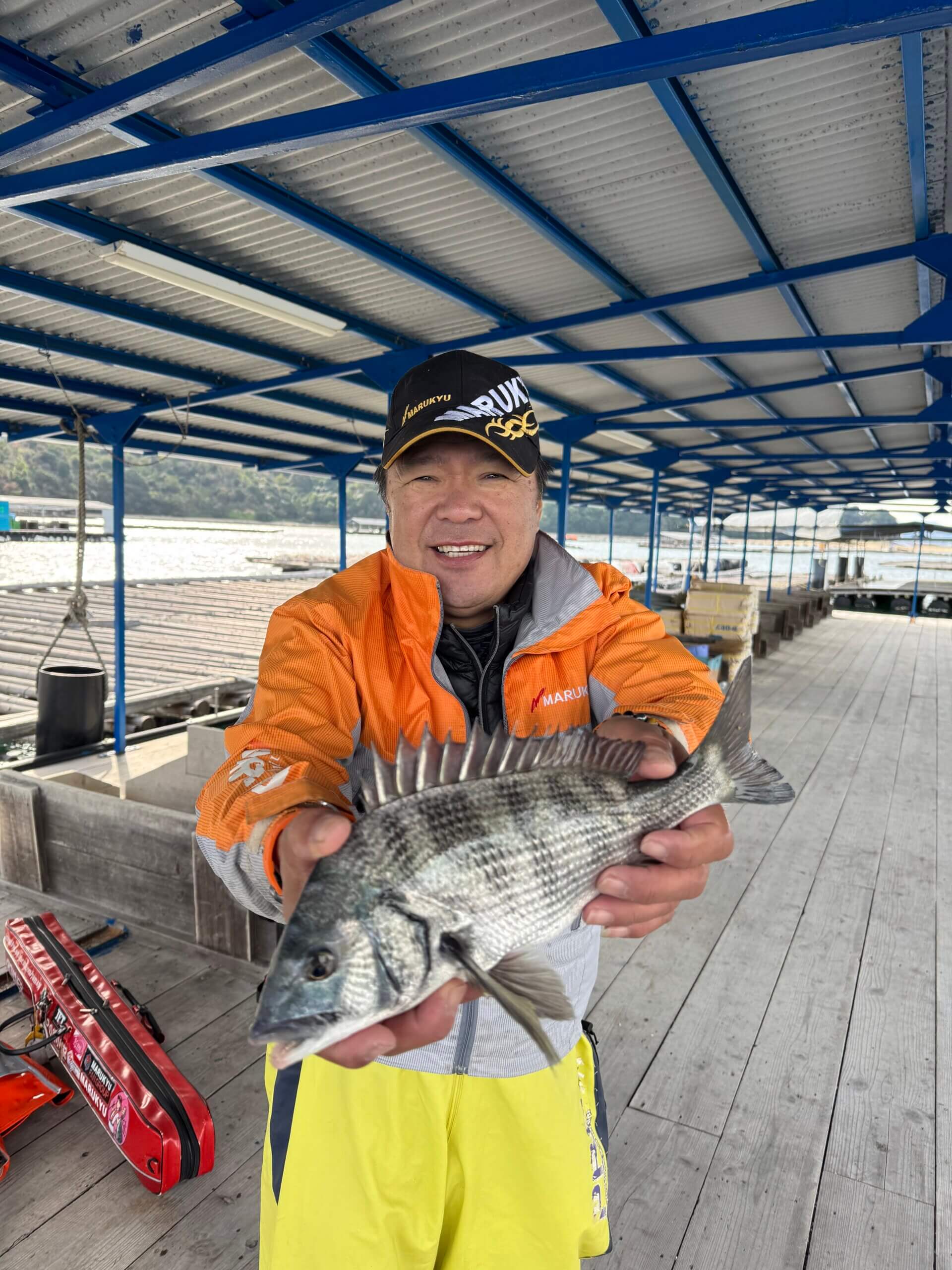 2024年11月23日（土曜日）｜クロダイ・チヌ（かかり釣り）｜広島県 – 宮島沖イカダ｜筏・かかり｜フィールドスタッフ山下 健次