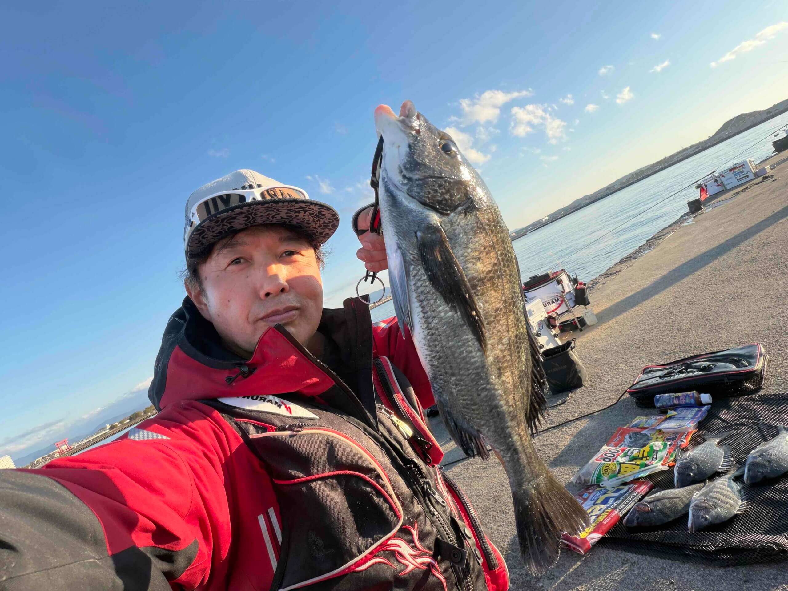 2026年01月10日（土曜日）｜クロダイ・チヌ（ウキダンゴ釣り）｜静岡県 – 表浜名湖　網干場｜ウキ紀州・ダンゴ｜フィールドスタッフ佐々木 博司