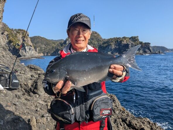 2026年02月15日（日曜日）｜メジナ・グレ・クロ｜静岡県 – 南伊豆石廊崎沖磯｜ウキフカセ｜アドバイザー塩田 哲雄