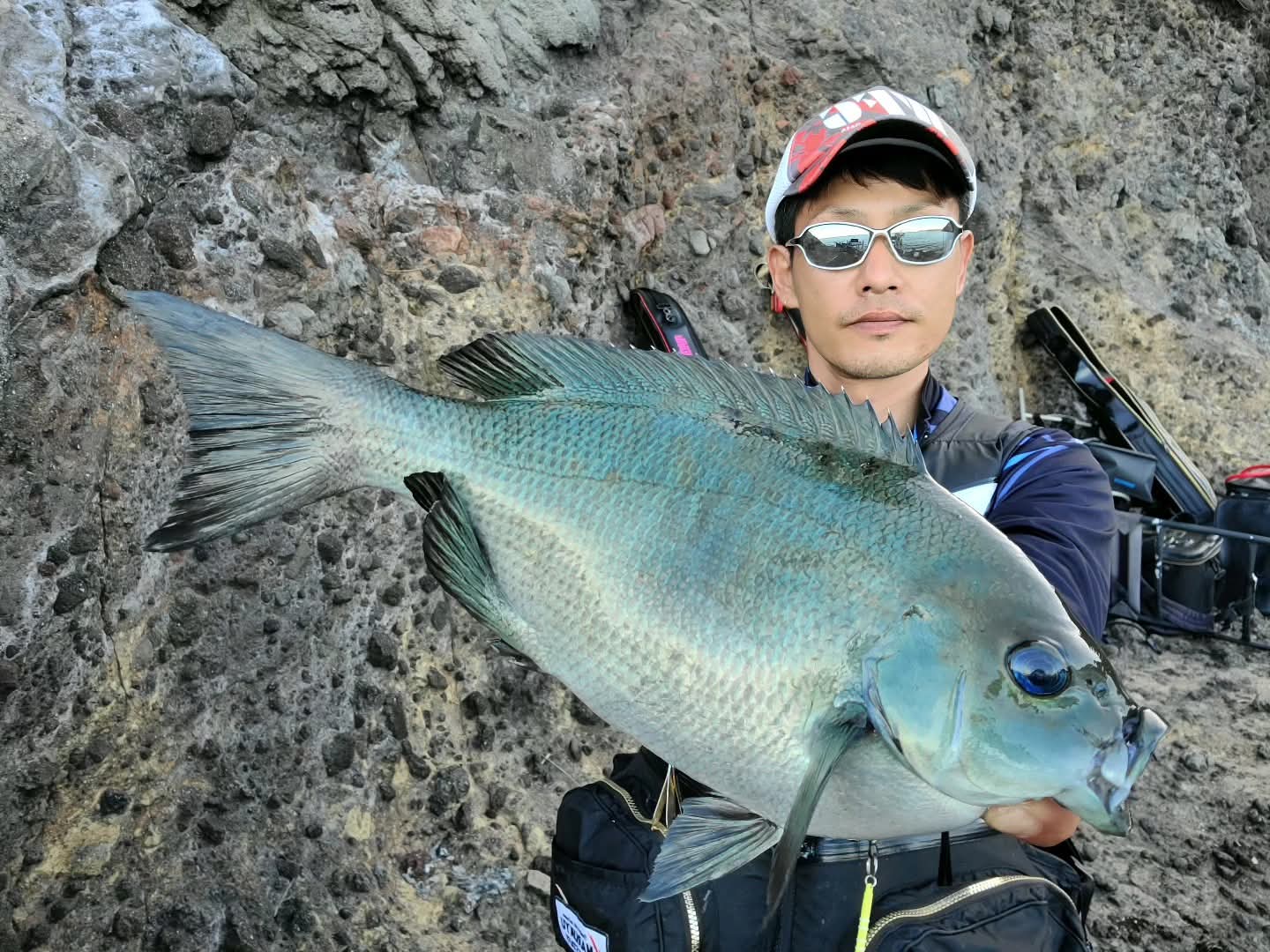 2026年04月11日（土曜日）｜メジナ・グレ・クロ｜静岡県 – 東伊豆川奈・汐吹｜ウキフカセ｜フィールドスタッフ田代 真也